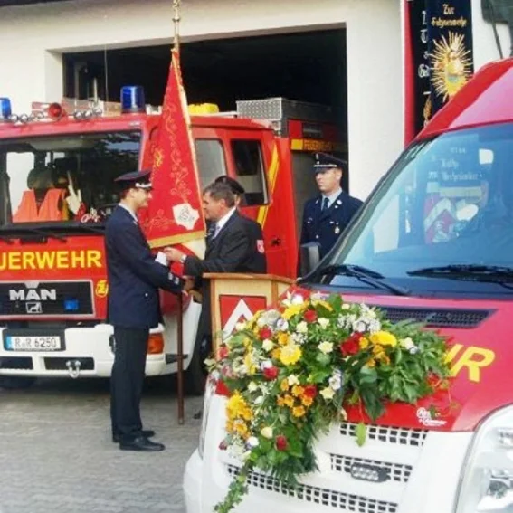 2mzf.jpg