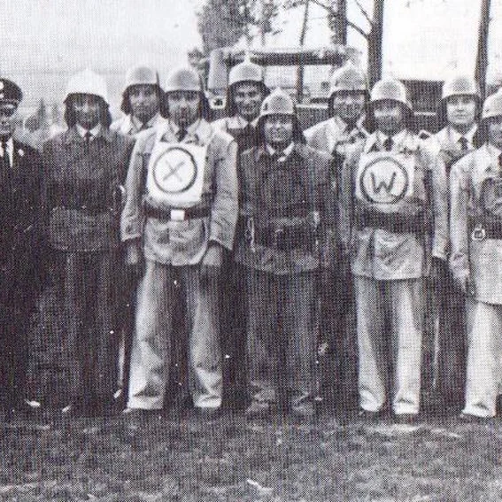 loeschgruppe1976.jpeg